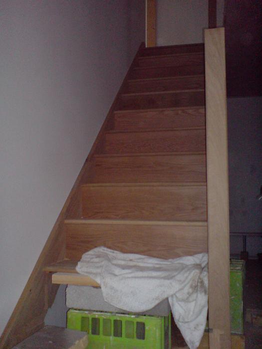 16 Stairs Fitted (1)
